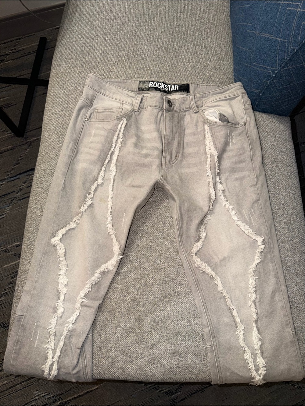 Rockstar Men’s Light Gray Skinny Distressed Jeans